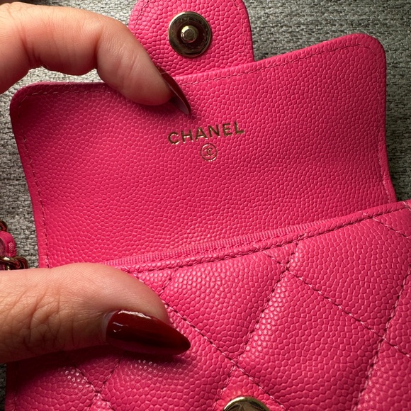 CHANEL CARD HOLDER/WALLET ON CHAIN - Picture 12 of 16